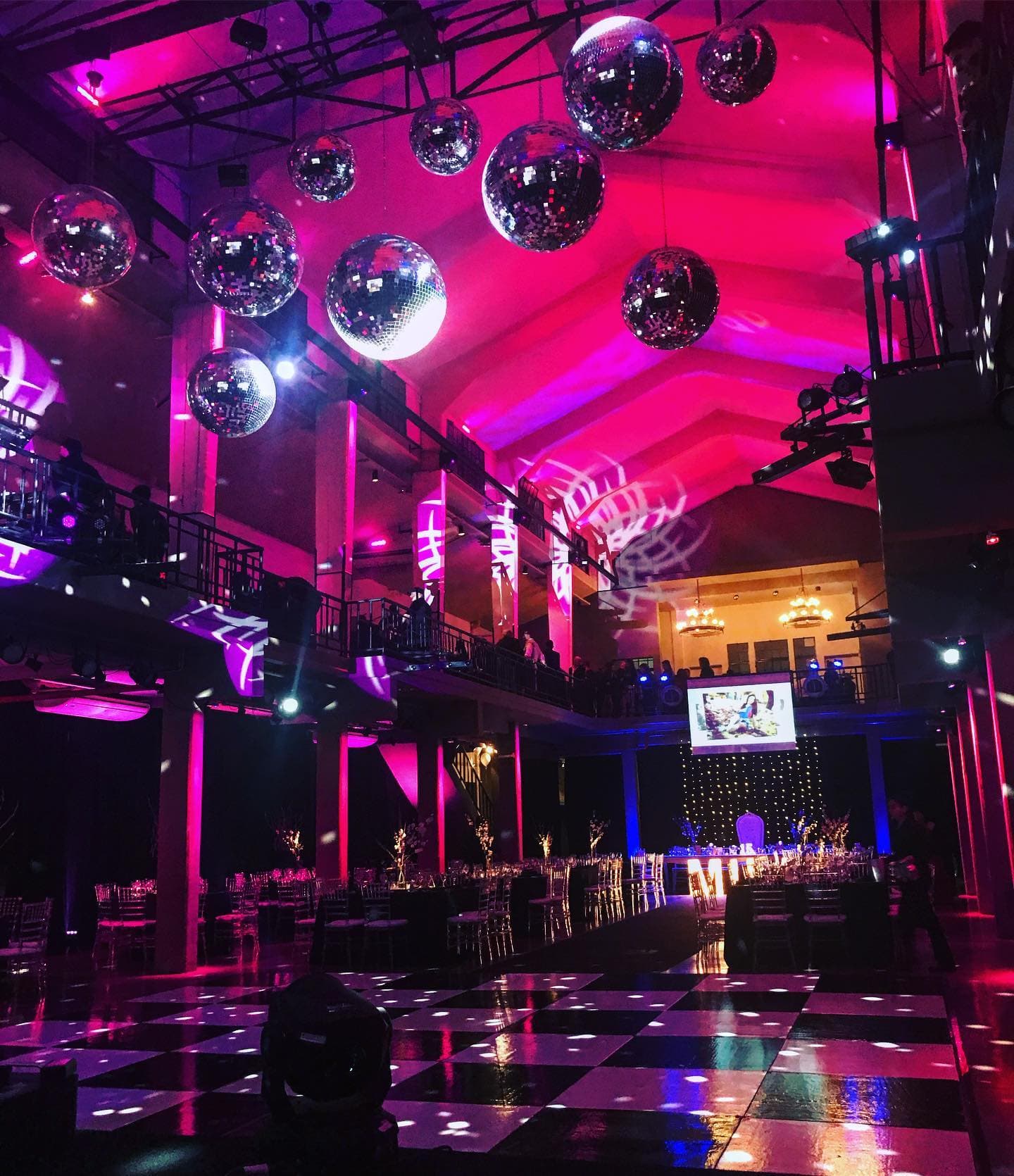 Galeria Distrito Barracas